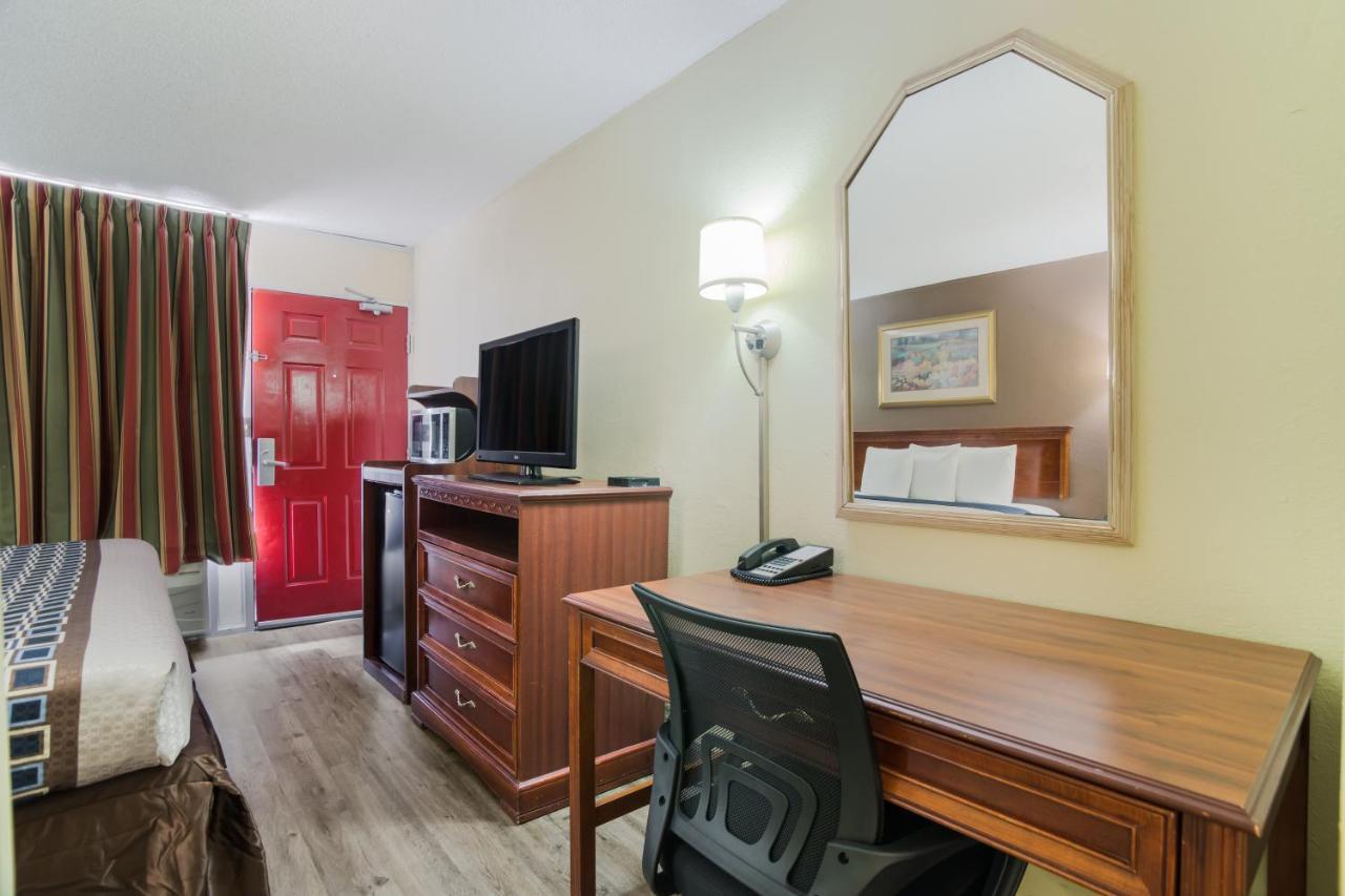 Americas Best Value Inn Tulsa I-44 Oakhurst Exteriér fotografie