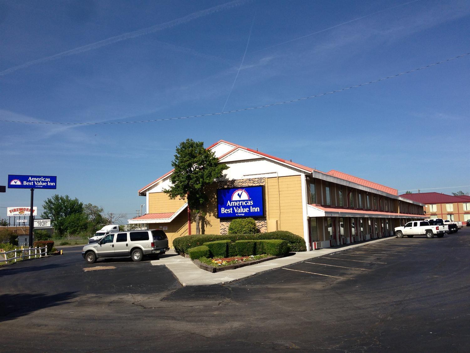 Americas Best Value Inn Tulsa I-44 Oakhurst Exteriér fotografie