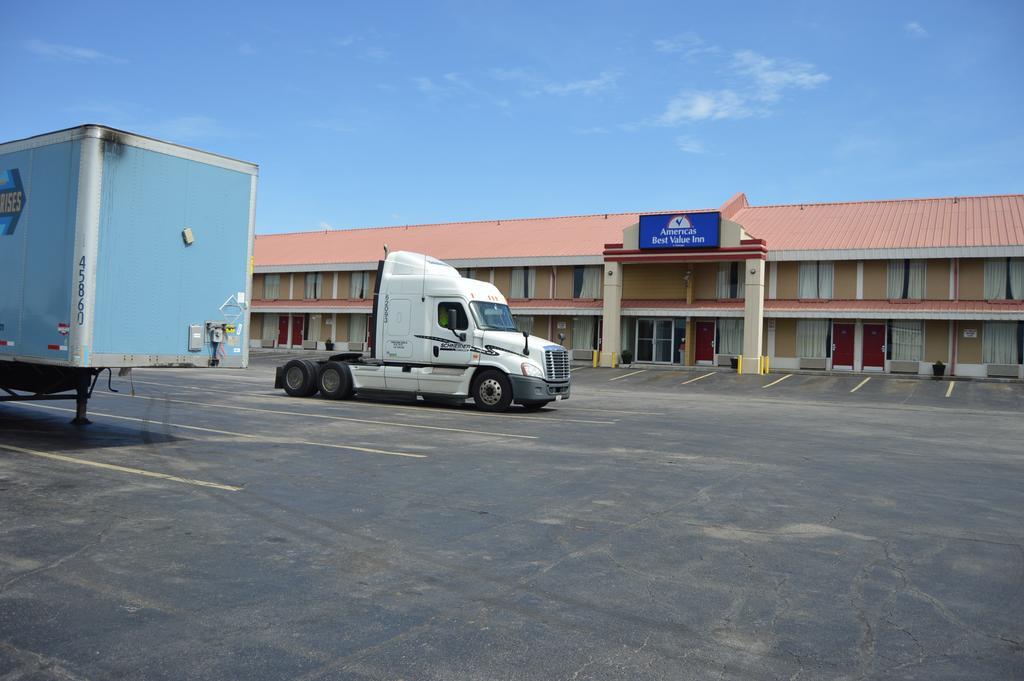 Americas Best Value Inn Tulsa I-44 Oakhurst Exteriér fotografie