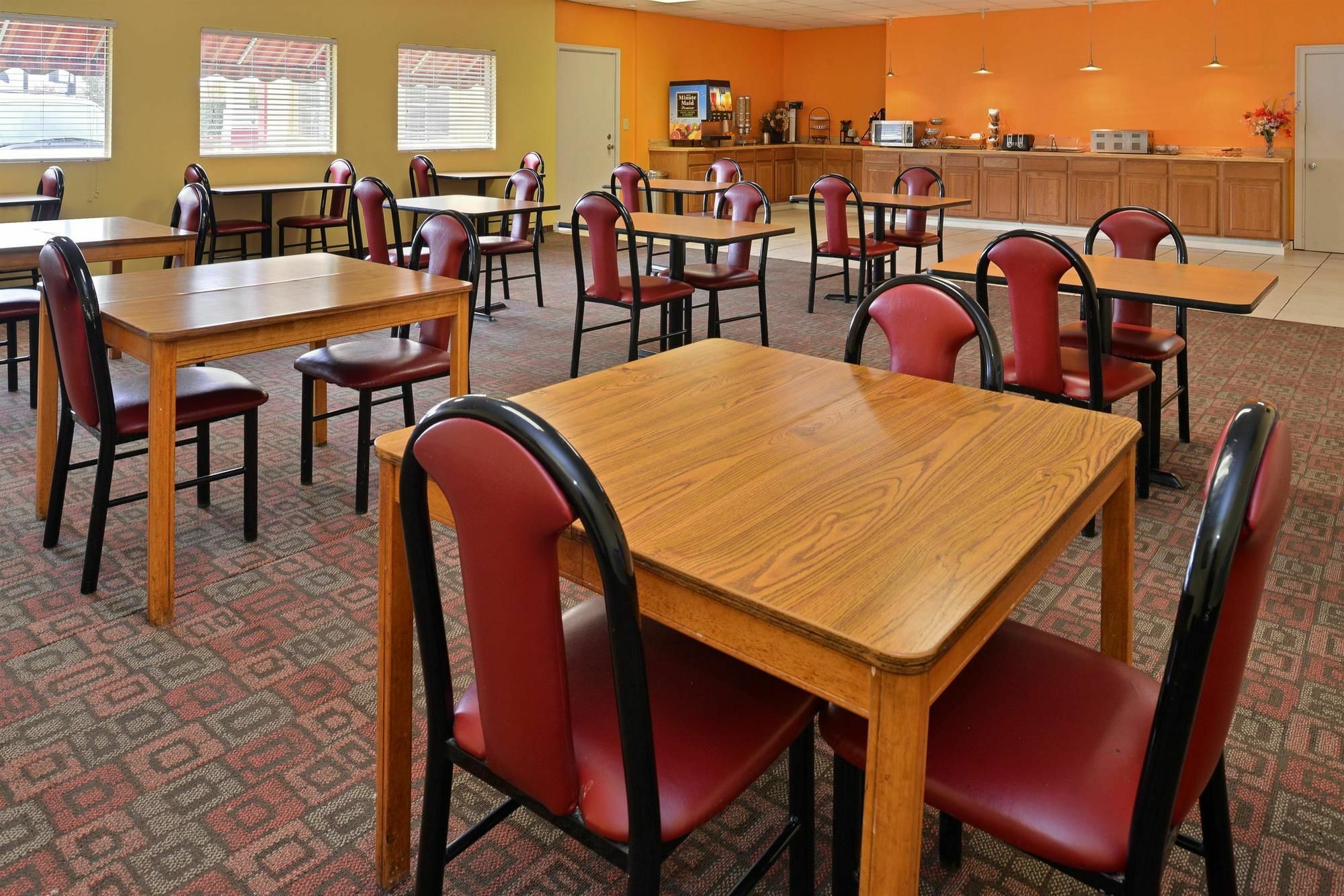 Americas Best Value Inn Tulsa I-44 Oakhurst Exteriér fotografie